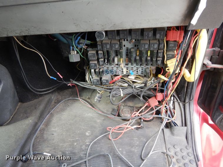 image for item DJ8198 1996 Freightliner FL80  pumper fire truck