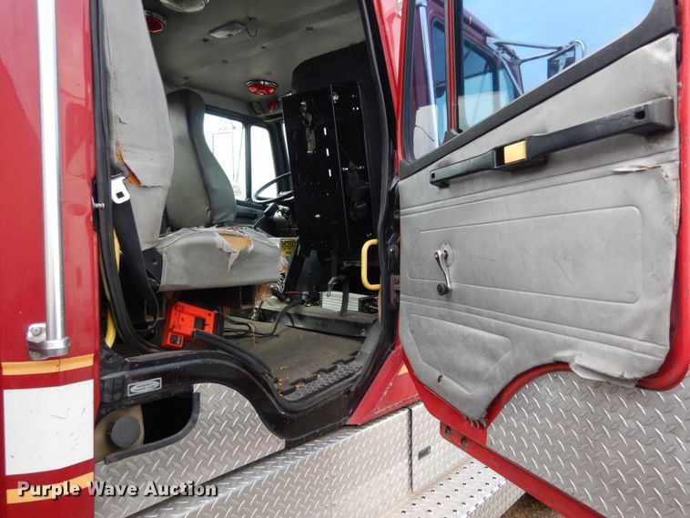 image for item DJ8198 1996 Freightliner FL80  pumper fire truck