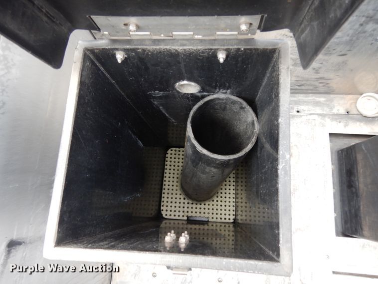 image for item DJ8198 1996 Freightliner FL80  pumper fire truck