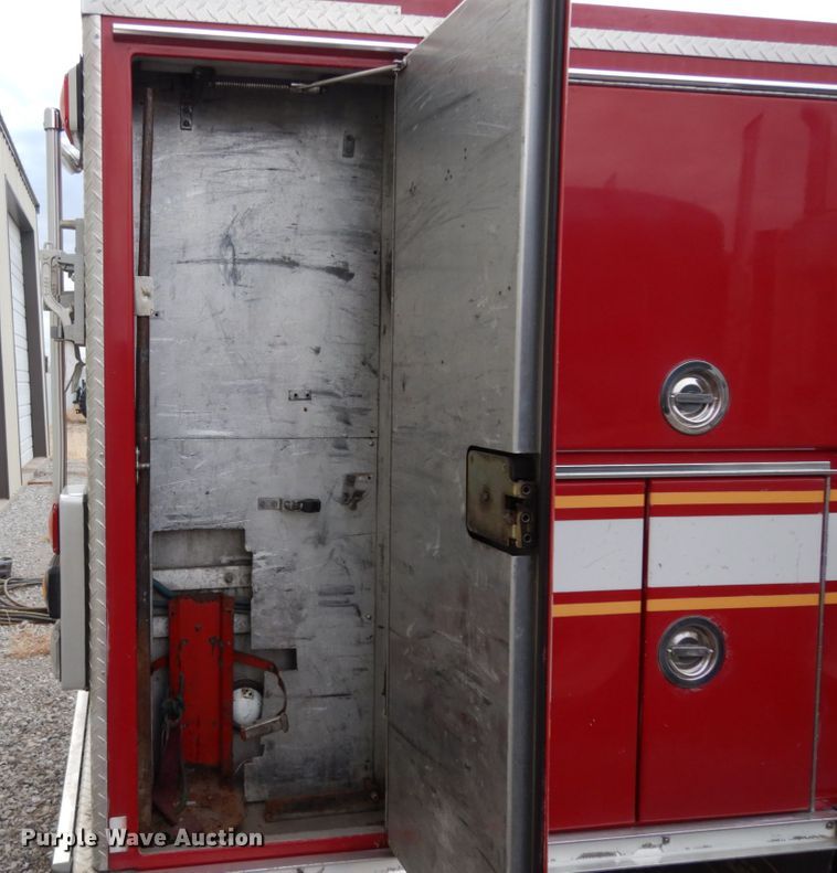 image for item DJ8198 1996 Freightliner FL80  pumper fire truck