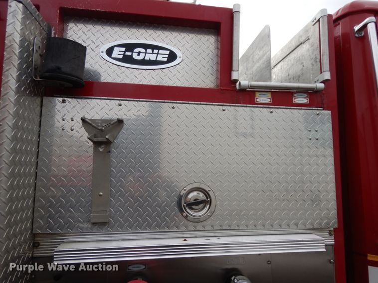 image for item DJ8198 1996 Freightliner FL80  pumper fire truck