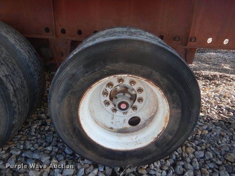 image for item DJ8615 1997 Great Dane GPMS248  flatbed trailer