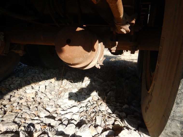 image for item DJ8615 1997 Great Dane GPMS248  flatbed trailer