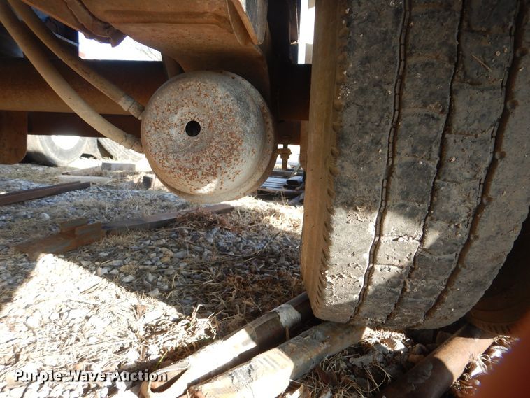 image for item DJ8616 1997 Transcript Eagle W248X96  flatbed trailer