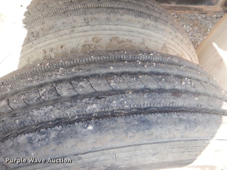 image for item DJ8616 1997 Transcript Eagle W248X96  flatbed trailer