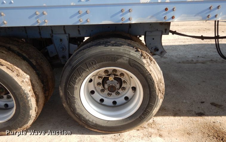 image for item DL2010 1995 Trailmobile 01AN-1UAL  refrigerated van trailer