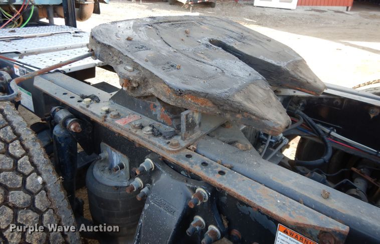 image for item DL2011 2006 Freightliner Columbia  semi truck