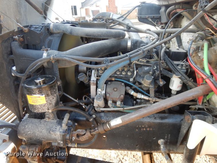 image for item DL2720 1994 Freightliner FL70  flatbed truck