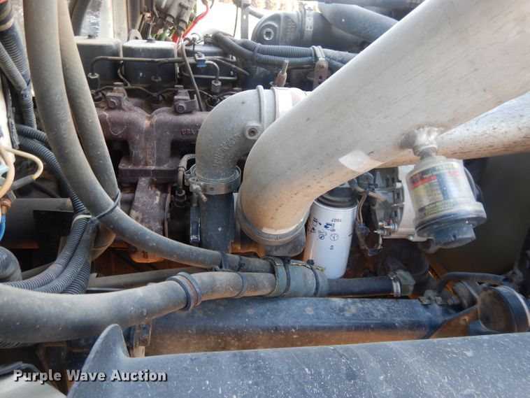 image for item DL2720 1994 Freightliner FL70  flatbed truck