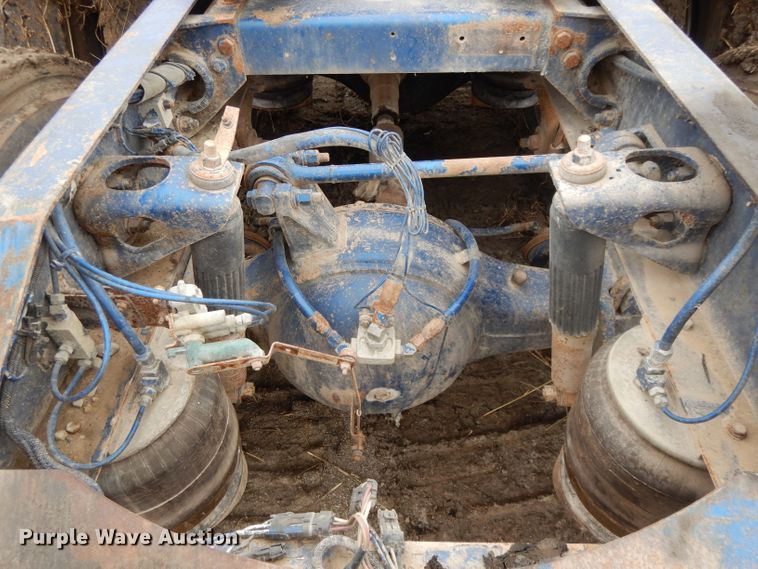 image for item DL2746 1989 Peterbilt 377  semi truck