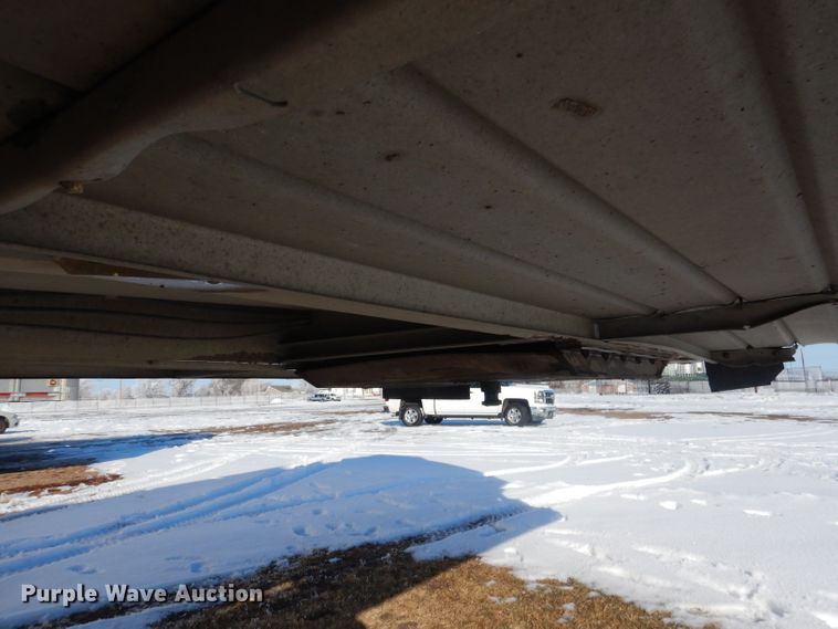 image for item FA9374 1977 Heil tank trailer