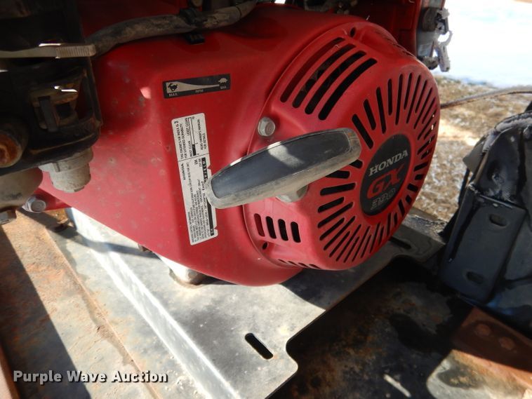 image for item FA9374 1977 Heil tank trailer