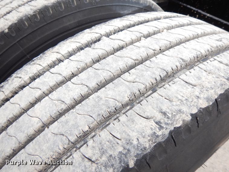 image for item GG9303 2016 Liddell AP60D lowboy equipment trailer