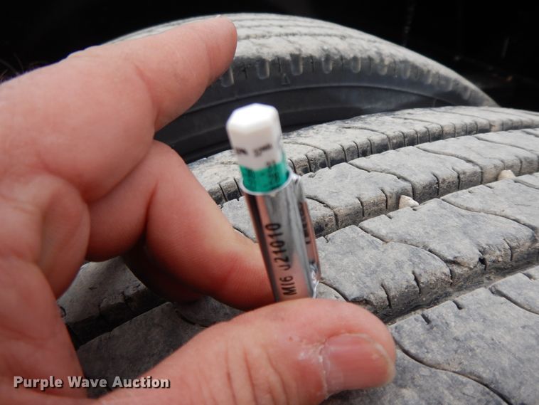 image for item GG9303 2016 Liddell AP60D lowboy equipment trailer