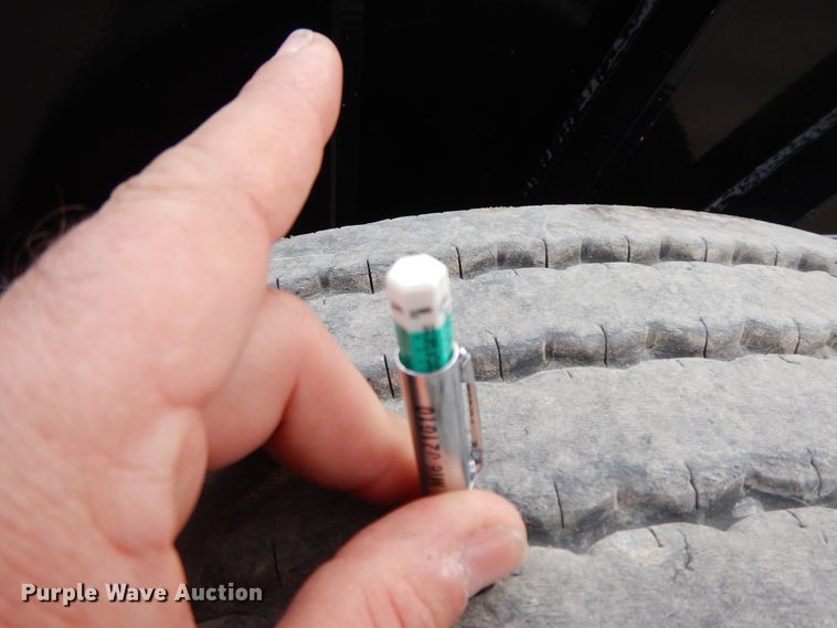 image for item GG9303 2016 Liddell AP60D lowboy equipment trailer