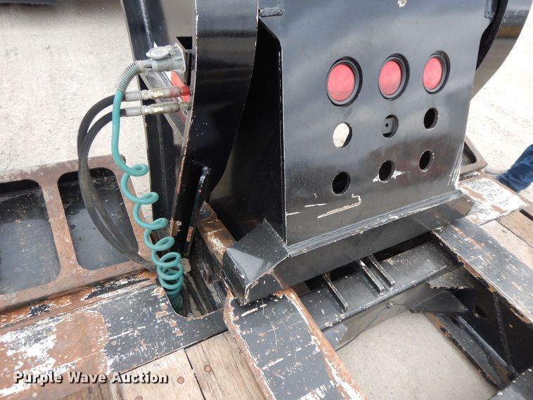 image for item GG9303 2016 Liddell AP60D lowboy equipment trailer