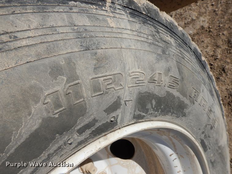 image for item GG9319 1994 Load King Originator 2060  bottom dump trailer