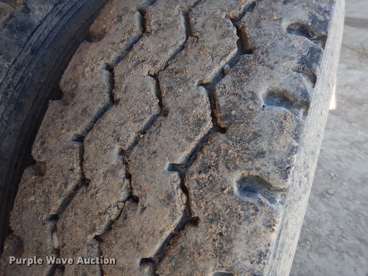 image for item GG9319 1994 Load King Originator 2060  bottom dump trailer