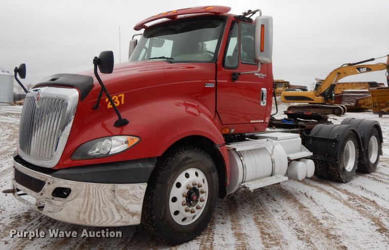 image for item GG9337 2012 International ProStar Plus Eagle  semi truck