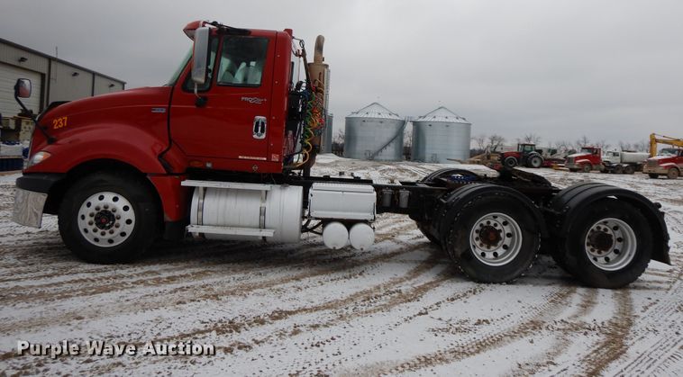 image for item GG9337 2012 International ProStar Plus Eagle  semi truck