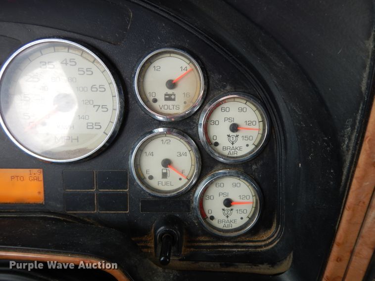 image for item GG9337 2012 International ProStar Plus Eagle  semi truck