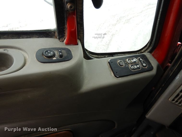 image for item GG9337 2012 International ProStar Plus Eagle  semi truck