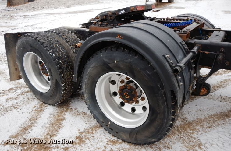 image for item GG9337 2012 International ProStar Plus Eagle  semi truck