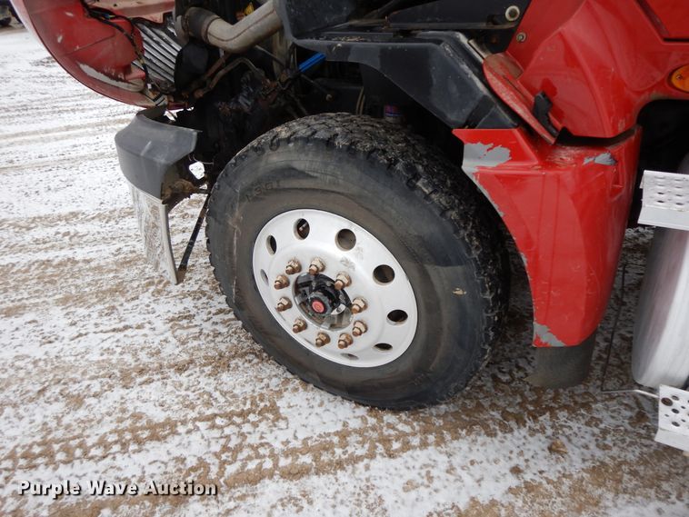 image for item GG9337 2012 International ProStar Plus Eagle  semi truck