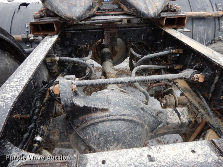 image for item GG9337 2012 International ProStar Plus Eagle  semi truck