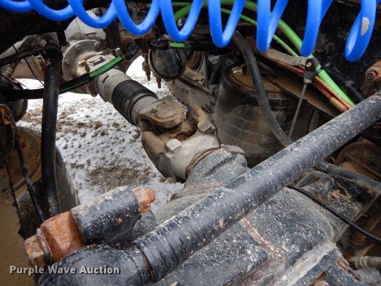 image for item GG9337 2012 International ProStar Plus Eagle  semi truck