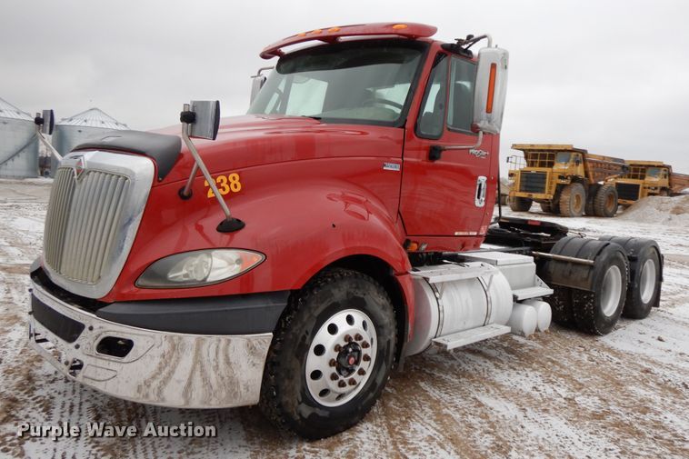 image for item GG9338 2012 International ProStar Plus Eagle  semi truck