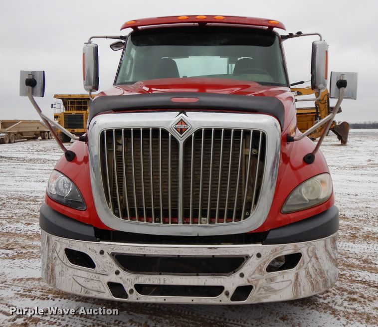 image for item GG9338 2012 International ProStar Plus Eagle  semi truck