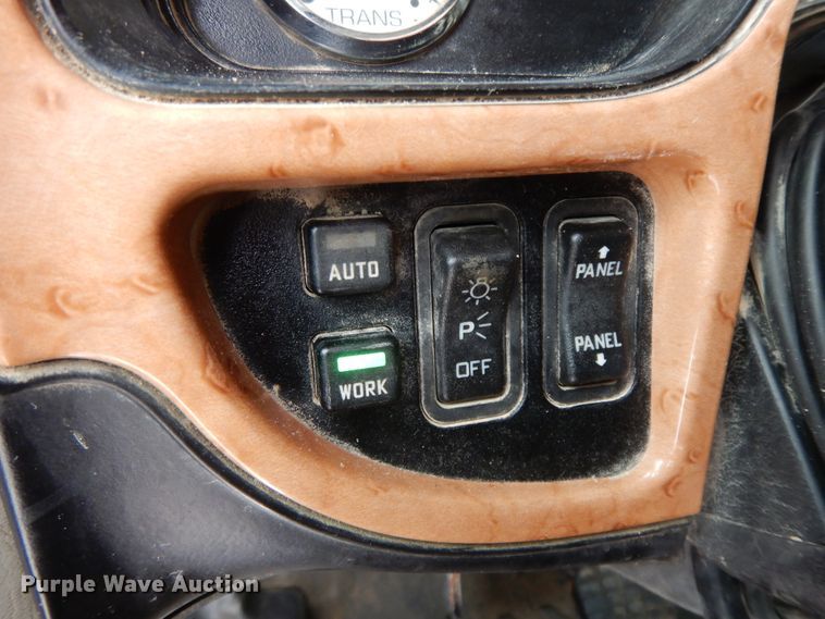 image for item GG9338 2012 International ProStar Plus Eagle  semi truck