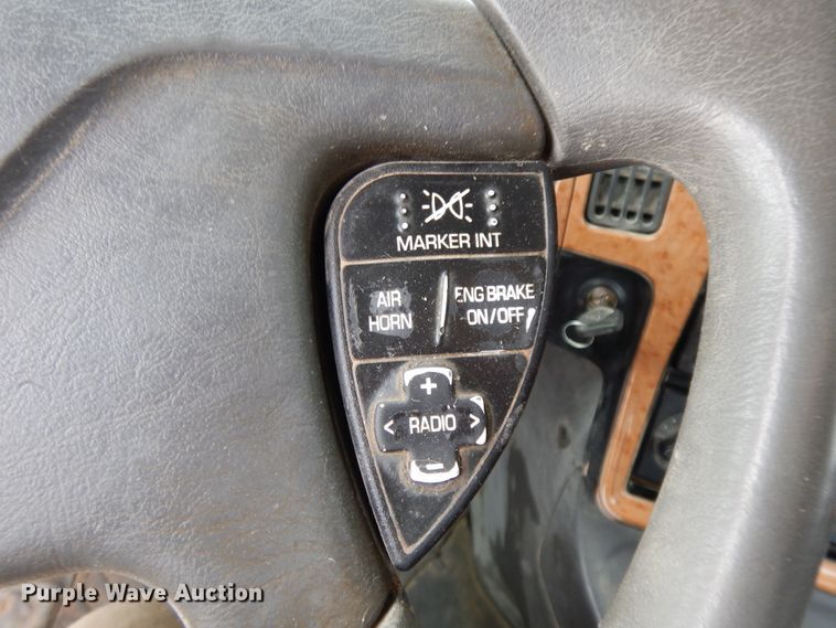 image for item GG9338 2012 International ProStar Plus Eagle  semi truck