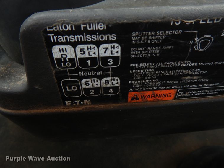 image for item GG9338 2012 International ProStar Plus Eagle  semi truck