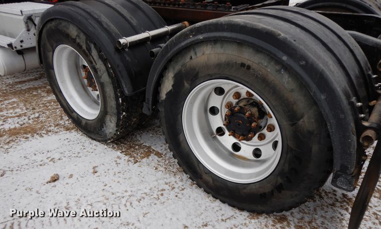 image for item GG9338 2012 International ProStar Plus Eagle  semi truck