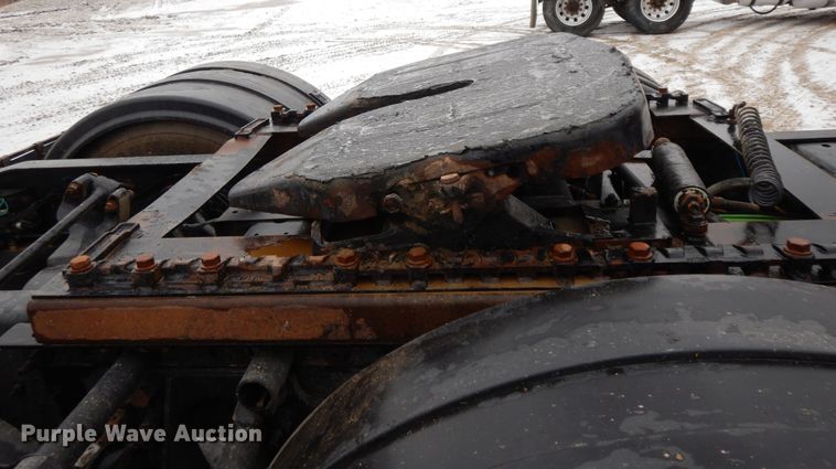 image for item GG9338 2012 International ProStar Plus Eagle  semi truck