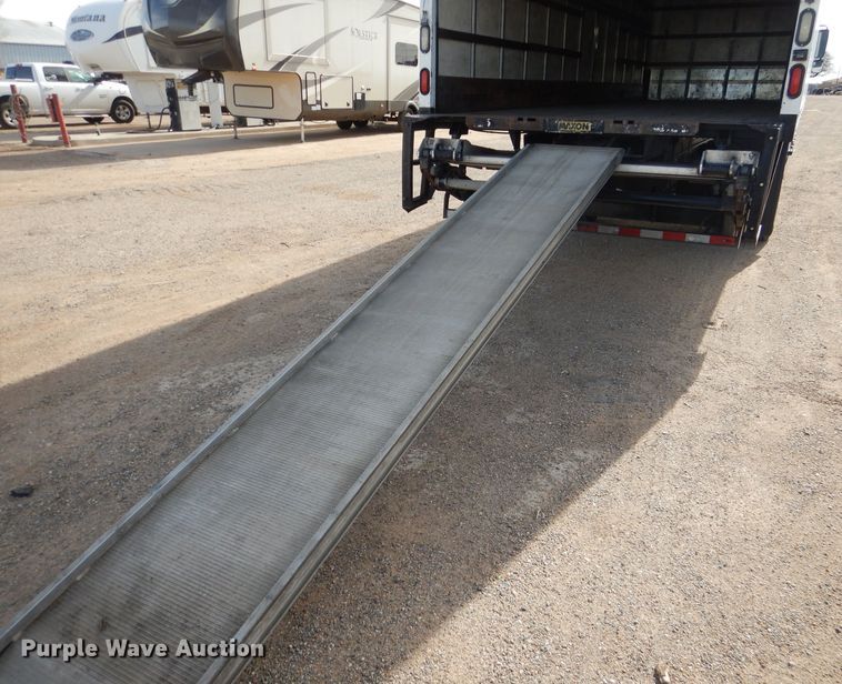 image for item HC9155 2013 International DuraStar 4300 M7  box truck