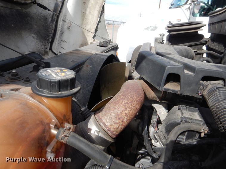 image for item HC9155 2013 International DuraStar 4300 M7  box truck