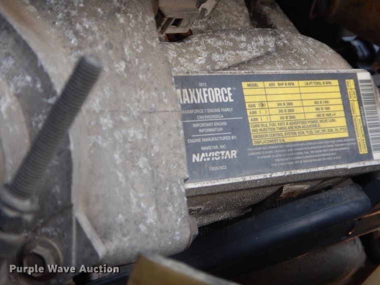 image for item HC9155 2013 International DuraStar 4300 M7  box truck