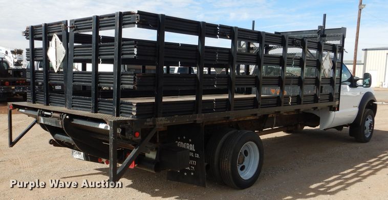 image for item HC9156 2006 Ford F450 Super Duty  flat bed truck