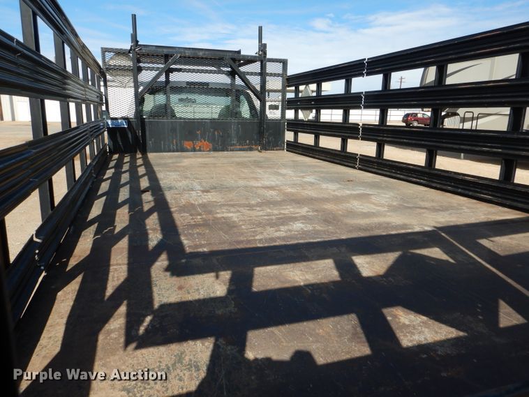 image for item HC9156 2006 Ford F450 Super Duty  flat bed truck