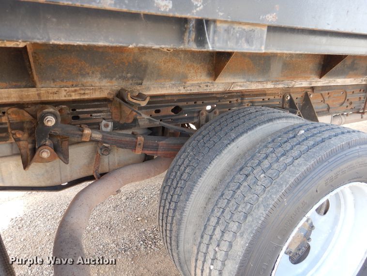 image for item HC9156 2006 Ford F450 Super Duty  flat bed truck