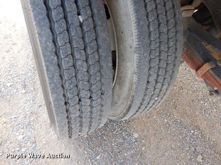 image for item HC9156 2006 Ford F450 Super Duty  flat bed truck