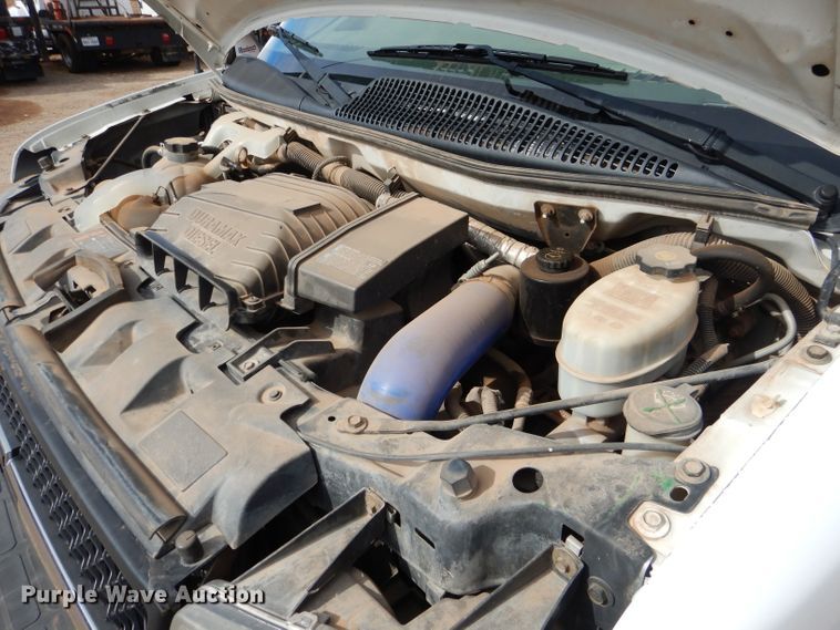 image for item HC9157 2010 Chevrolet Express 3500  box truck