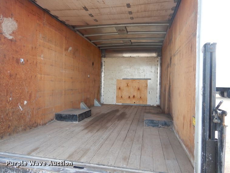 image for item HC9157 2010 Chevrolet Express 3500  box truck