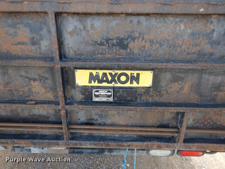 image for item HC9157 2010 Chevrolet Express 3500  box truck