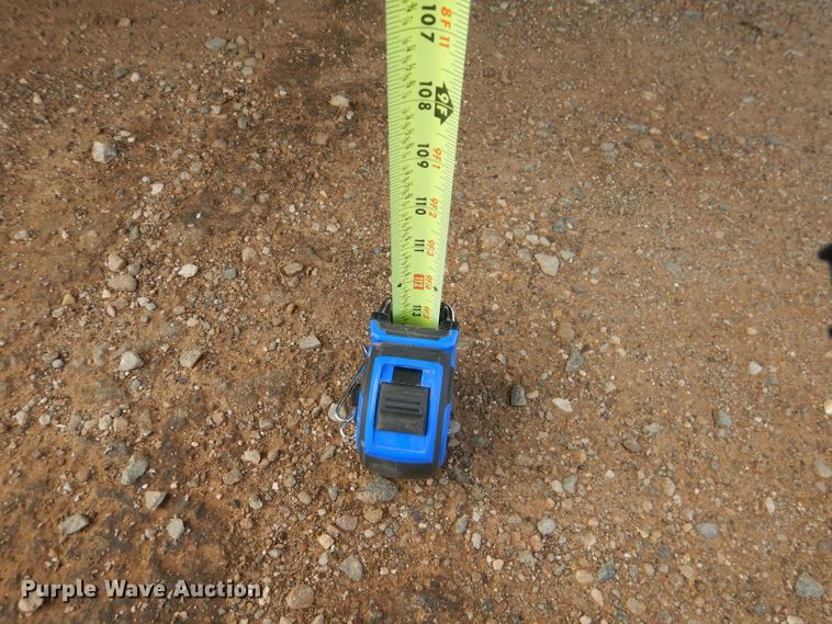 image for item HC9157 2010 Chevrolet Express 3500  box truck