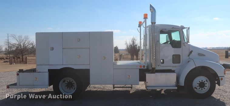 image for item HK9684 2008 Kenworth T300  utility/service truck