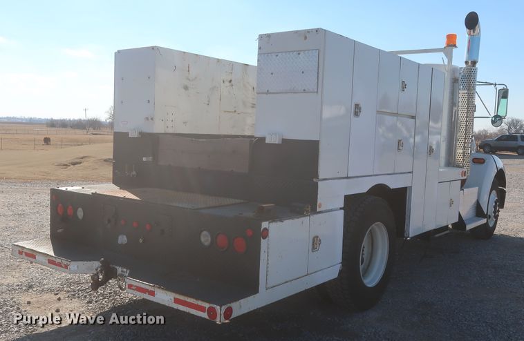 image for item HK9684 2008 Kenworth T300  utility/service truck